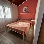 Appartamento Le Casette Di Alice Vado Ligure